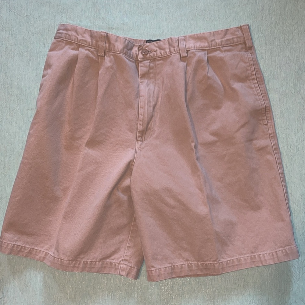 Saddlebred men’s 36” waist pleated front khaki shorts 100% cotton 8.5” inseam